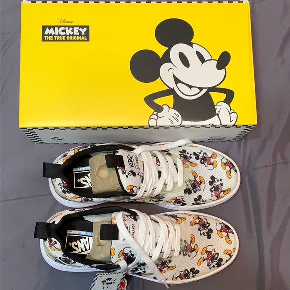 vans disney x vans ultrarange rapidweld